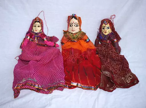 https://starbek-static.myshopblocks.com/images/tmp/in_148_puppets_750.jpg