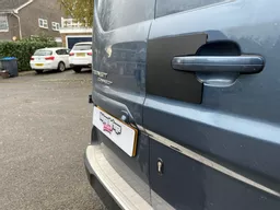 1770646915-91759800.jpg?