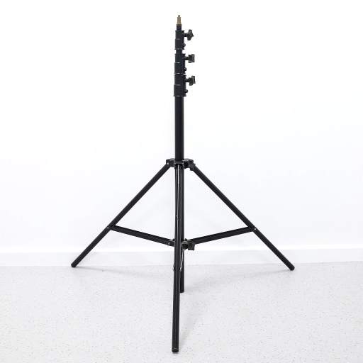 U-2068-004B STAND_01.jpg