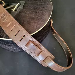 GS41 brown leather guitar strap Pinegrove 140126.jpg