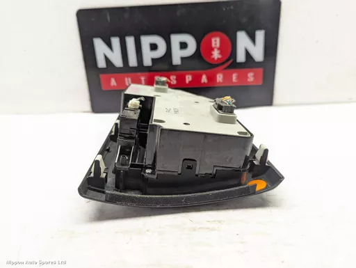 af9786d6-29cc-4219-a82a-367fc1489999.jpeg?