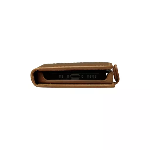 Db92E-8WxU2dshw95J1-BQ.c-r.jpg?