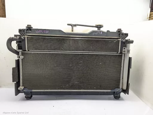 fde8e2eb-1966-43e7-8c1d-6da3d85919fc.jpeg?