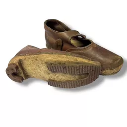 Victorian Shoes 4.jpg