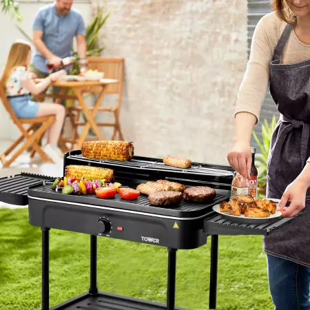 Electric BBQ cooking food