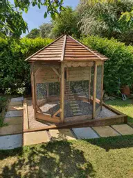 Octagonal Garden Hen House Large