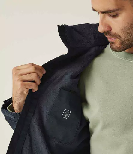 RG042%20NAV%20MODEL%206.jpg?