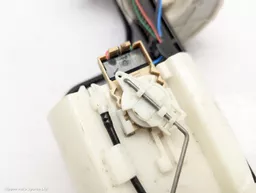 6f8f51af-cc67-4c0d-8857-f4961e364d51.jpeg?