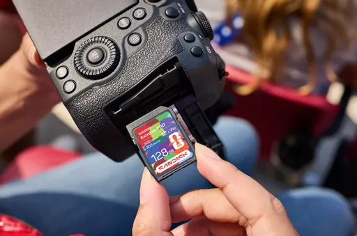 D-w4StpVi0OneFkC62Ov4A.c-r.jpg?