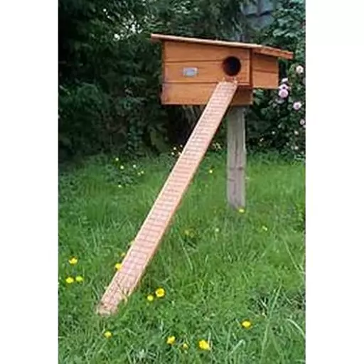 Pole Duck Nest Box