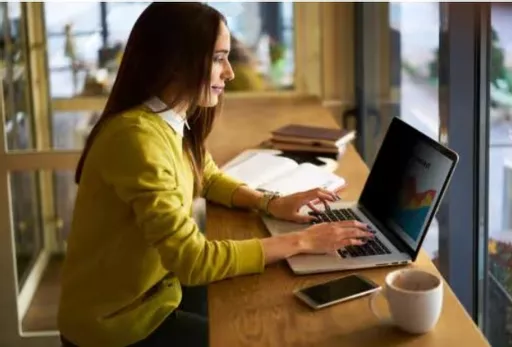 aNmSK77BRk69ibxphPuzag.c-r.jpg?