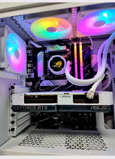 Corsair 3000D RGB White 8.jpg