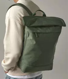 BG871%20PNG%20MODEL%202.jpg?