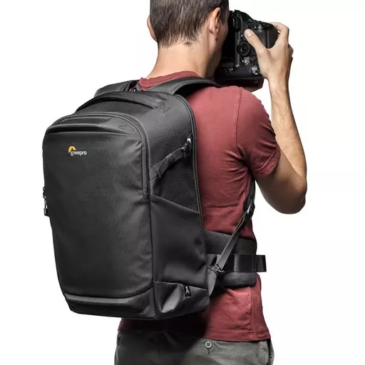 camera-backpack-lowepro--flipside-iii-lp37352-pww-use.jpg