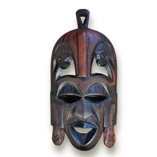 Kenyan Mask 1.jpg