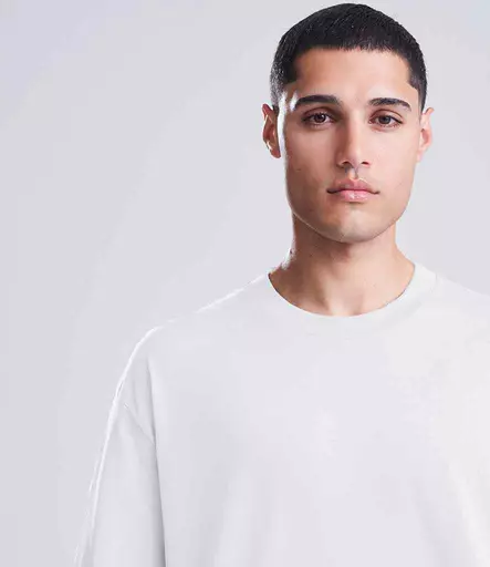 AT003%20ACW%20MODEL%204.jpg?