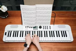 NU-X NEK110W Portable Keyboard-6.jpg