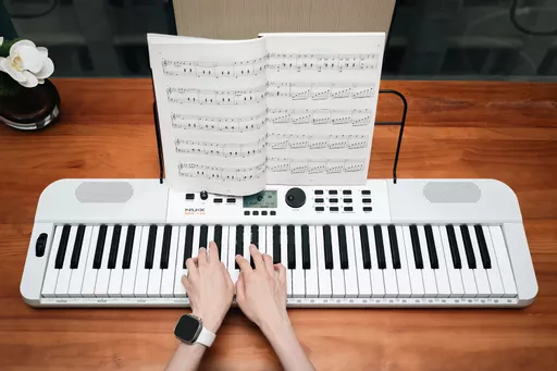 NU-X NEK110W Portable Keyboard-6.jpg