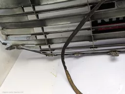 b30c8ba2-db64-4152-8cfc-db6a851311d1.jpeg?