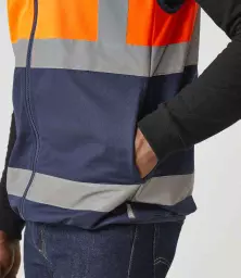 RG469%20OR_NV%20MODEL%204.jpg?