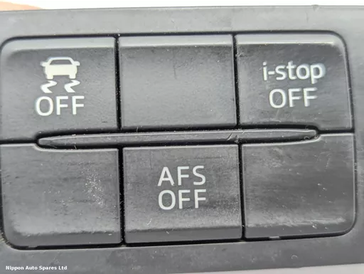 d8ef9f18-b47a-4765-abbb-7014ba41a4b9.jpeg?