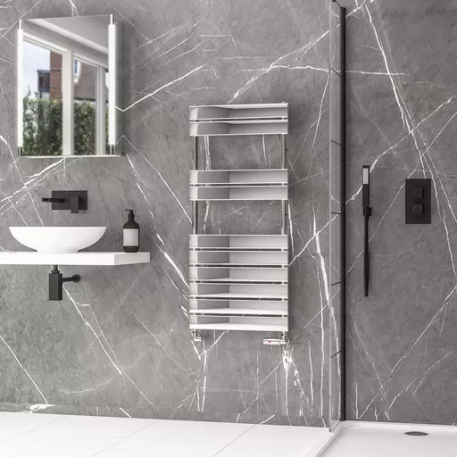 Addington II Towel Rail 1110 x 500 Type10 Chrome