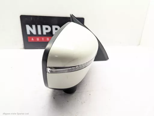 0e91db68-ebfc-455d-944b-cefe1cef04f4.jpeg?