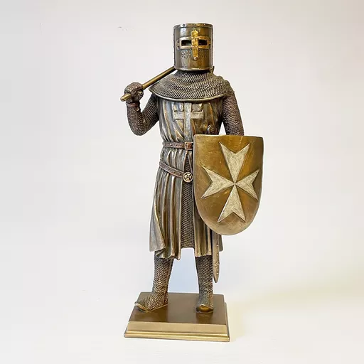 Large Crusader Knight