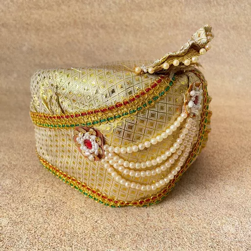 Wedding Hat 1.jpg