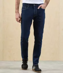 PR567%20AIN%20MODEL%201%20HERO.jpg?