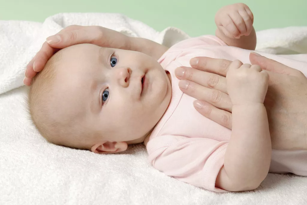HOW MUCH SLEEP DO BABIES NEED?