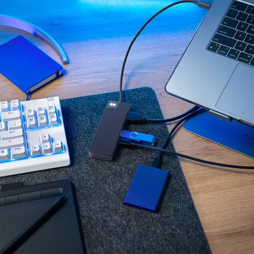 cHV22Jq4DkWn4dKwC02dvQ.c-r.jpg?