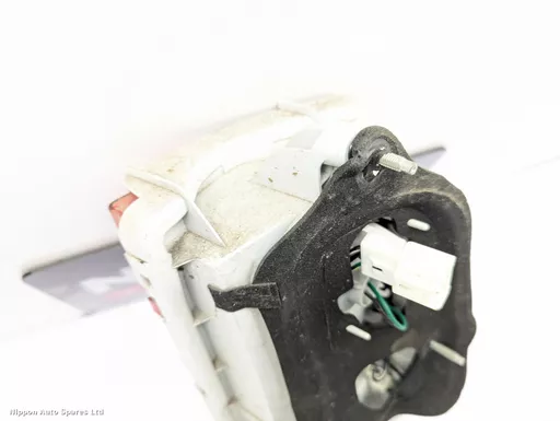 8b0ede64-12a9-47d2-bc62-62d85ed99df5.jpeg?