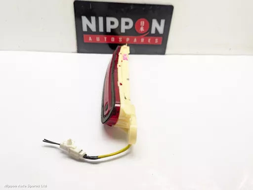 6adfafe6-657f-45f7-ab54-7f6a03ad6360.jpeg?