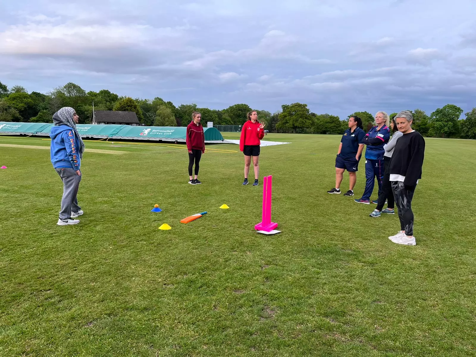 Female only ECB Support Coach course 4.jpg