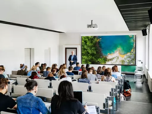 7RwjnVILxEq9e6Zqbhv_Pg.c-r.jpg?