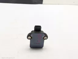 9f440da0-b716-4597-bca6-6eb77b6d3265.jpeg?