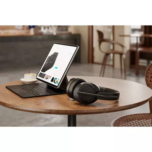 LKPTEC5rG0SLgMiWRD7Ofg.c-r.jpg?