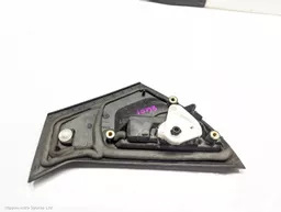 47767bb4-40ad-4cbb-b321-97aee7e14288.jpeg?