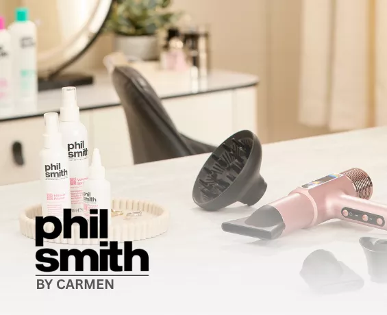 Phil Smith x Carmen (1).png