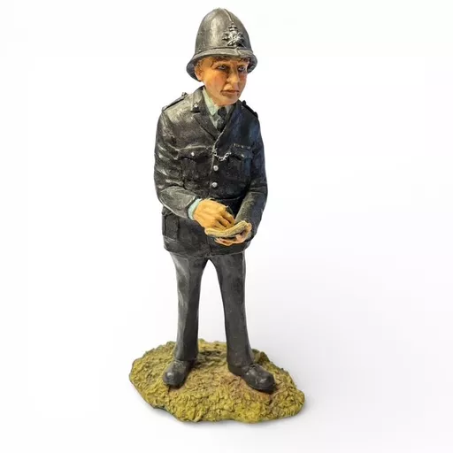 Policeman figure 1.jpg