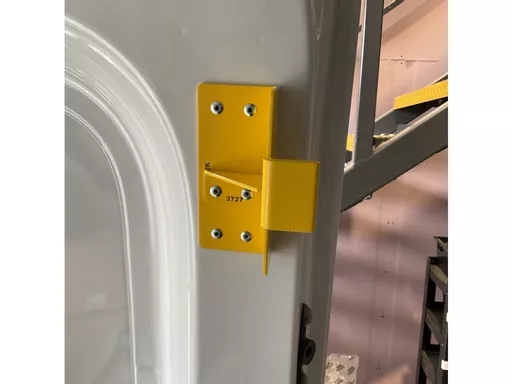 1770647196-09186200.jpg?