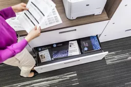 vxHoeM4hUkyTCmM1rQTH9w.c-r.jpg?