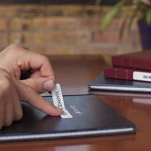 RszWaqB0nU29dLWB7_cHBg.c-r.jpg?