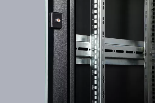 4Cyg8n3zcEGA8cJ25mDmvQ.c-r.jpg?