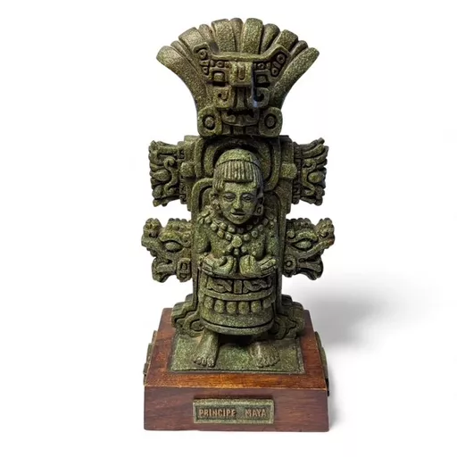 Prinicipe Maya Figurine 2.jpg