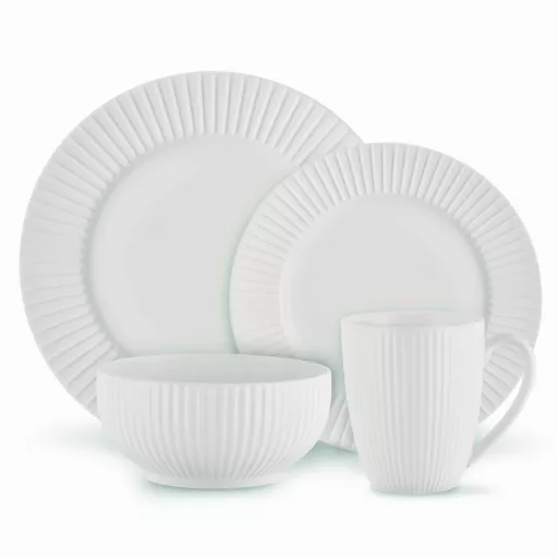 Royal Victoria Reflection 16 Piece Dinner Set