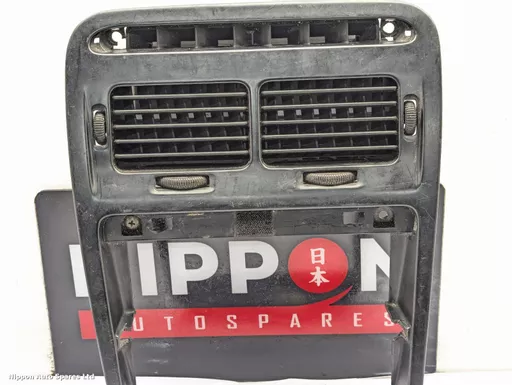 c30da1fb-0a2e-4ef6-b880-f9cb48508cea.jpeg?