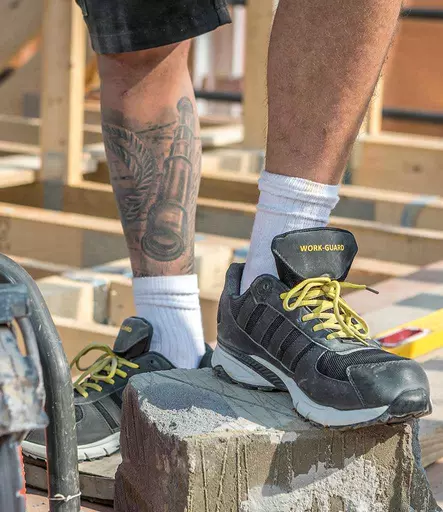 Result Work-Guard Lightweight S1P SRC Safety Trainers