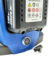 REB700-Cable switch socket open.png